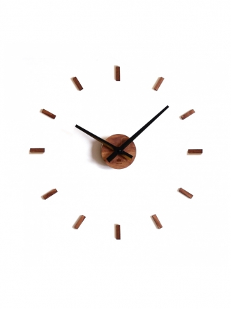 Часы настенные Madera L